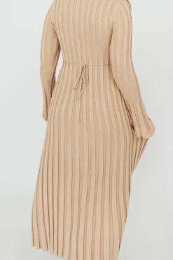 Fashion Worth Collective Hadley Long Sleeve V-Neck Knit Maxi Dress in Espresso