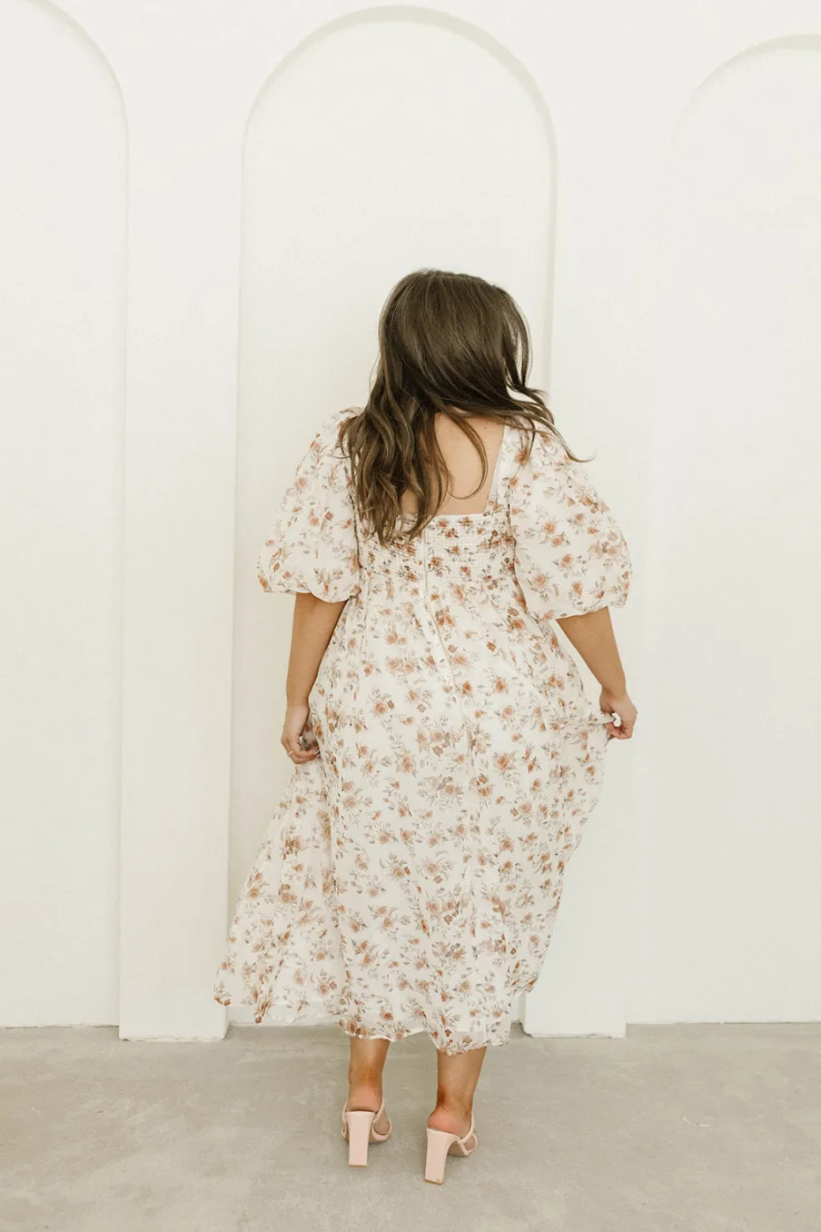 Sale Worth Collective Harlow Maxi Dress in Ivory Floral - Bump Friendly & Inclusive Sizing (