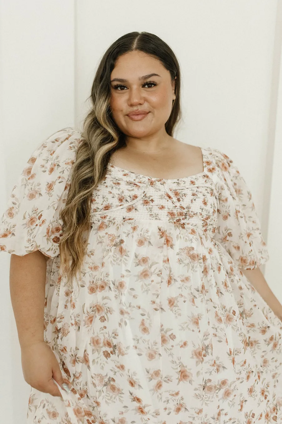 Sale Worth Collective Harlow Maxi Dress in Ivory Floral - Bump Friendly & Inclusive Sizing (