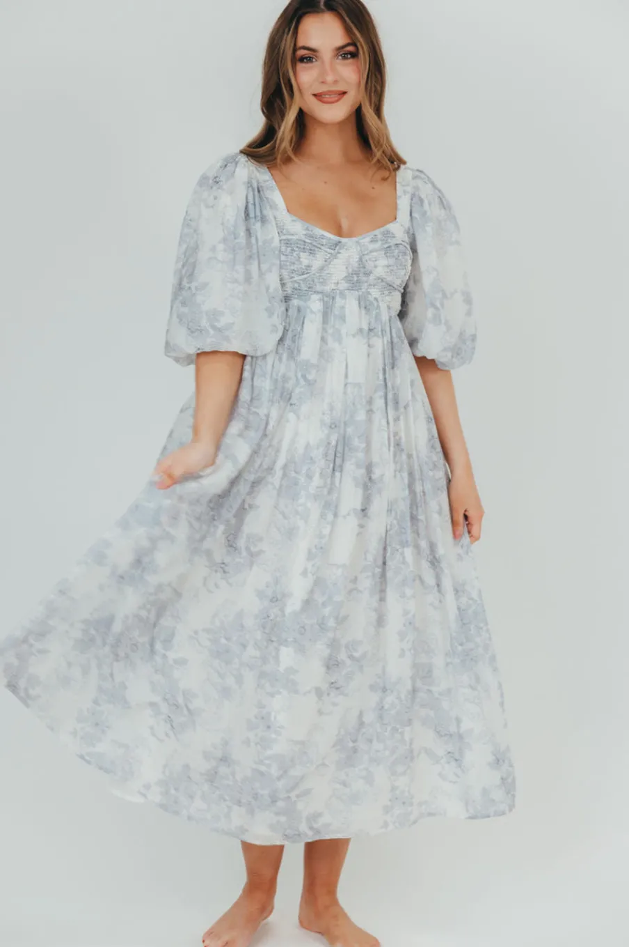 Discount Worth Collective Harlow Maxi Dress in Light Blue Floral - Bump Friendly and Size Inclus