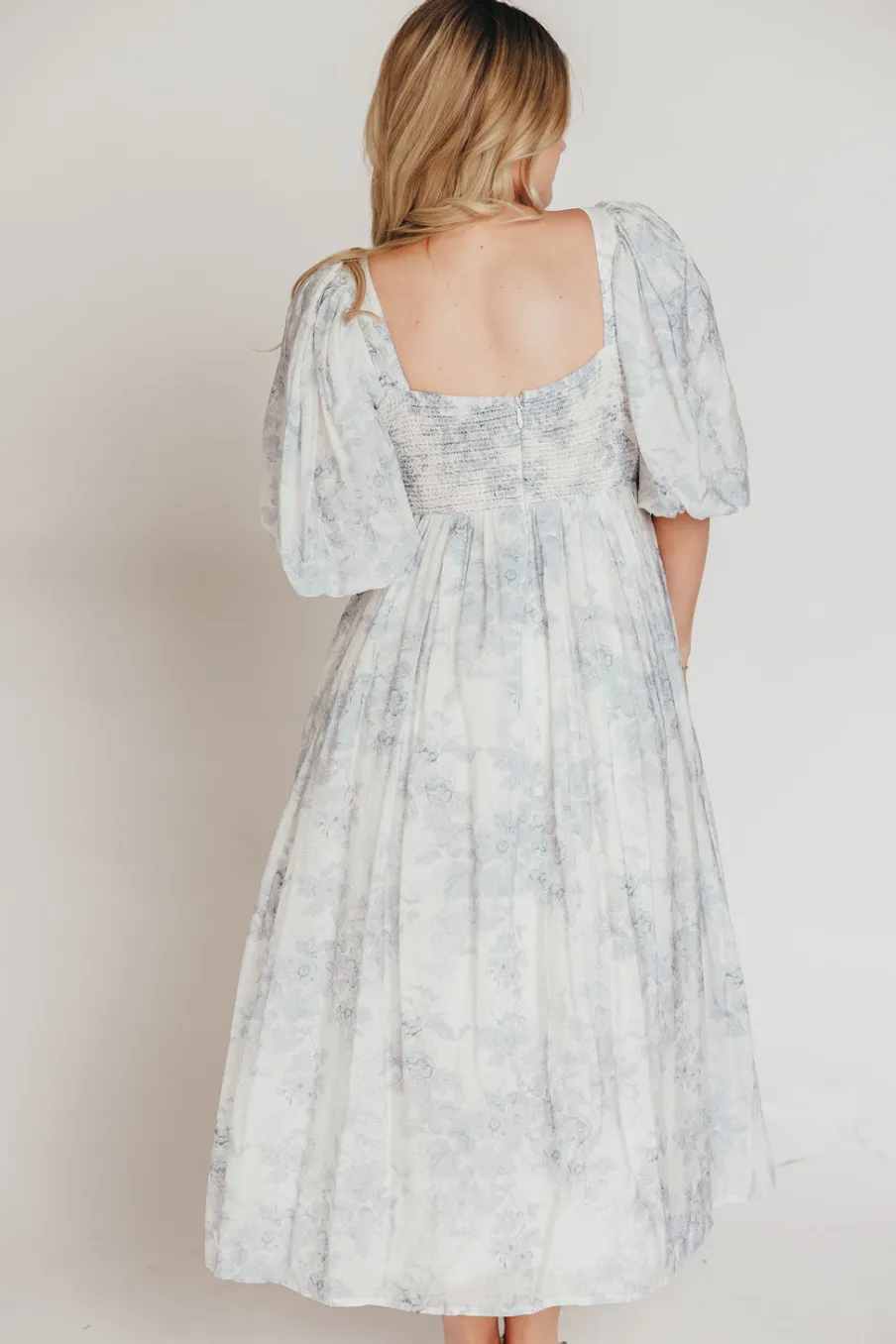 Discount Worth Collective Harlow Maxi Dress in Light Blue Floral - Bump Friendly and Size Inclus