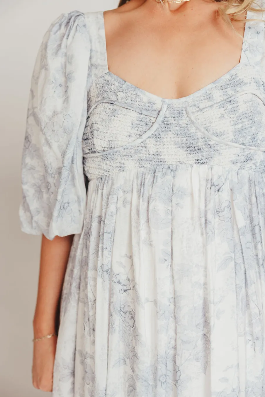 Discount Worth Collective Harlow Maxi Dress in Light Blue Floral - Bump Friendly and Size Inclus