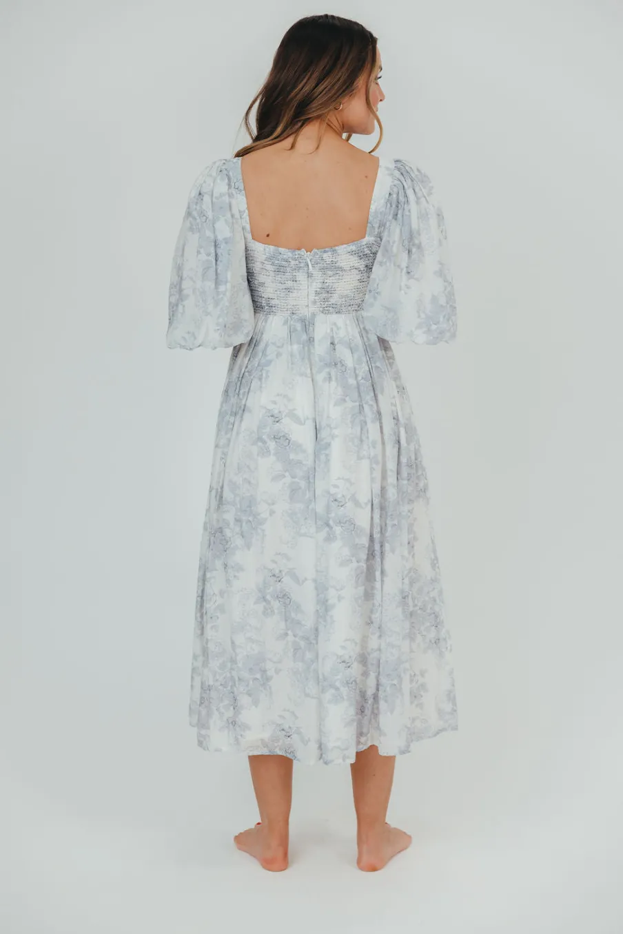 Discount Worth Collective Harlow Maxi Dress in Light Blue Floral - Bump Friendly and Size Inclus