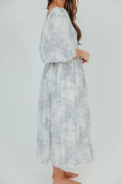 Discount Worth Collective Harlow Maxi Dress in Light Blue Floral - Bump Friendly and Size Inclus