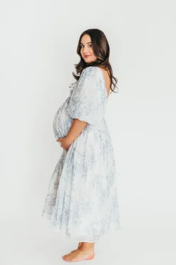 Discount Worth Collective Harlow Maxi Dress in Light Blue Floral - Bump Friendly and Size Inclus