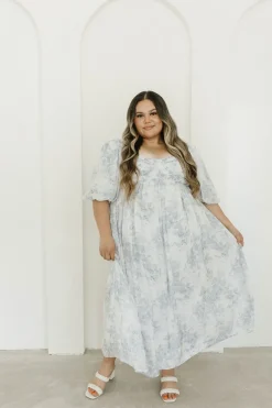 Discount Worth Collective Harlow Maxi Dress in Light Blue Floral - Bump Friendly and Size Inclus