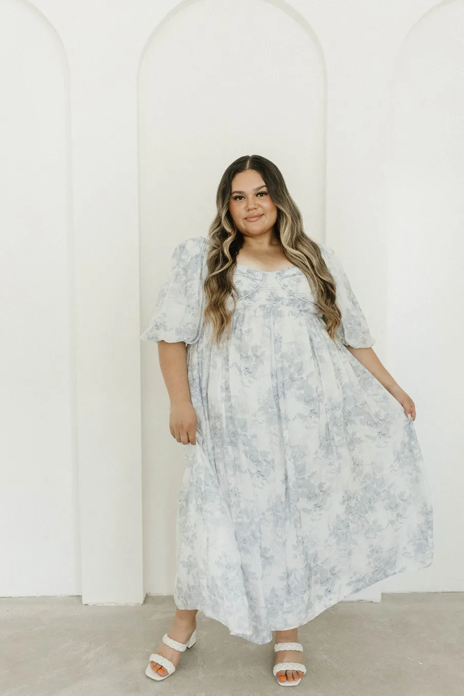 Discount Worth Collective Harlow Maxi Dress in Light Blue Floral - Bump Friendly and Size Inclus