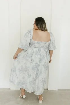 Discount Worth Collective Harlow Maxi Dress in Light Blue Floral - Bump Friendly and Size Inclus