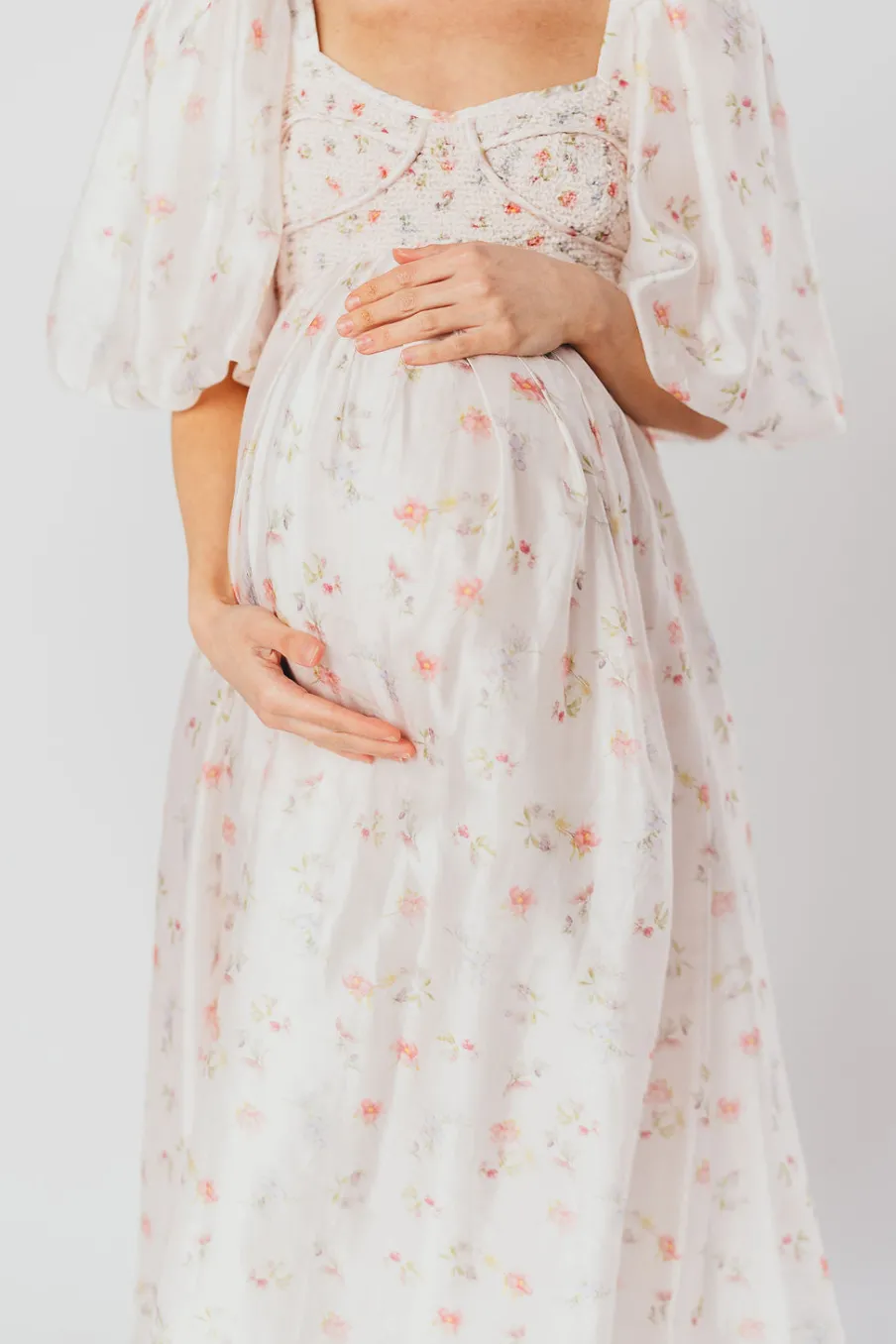 Clearance Worth Collective Harlow Maxi Dress in Tiny Pink Floral - Bump Friendly & Inclusive Sizi