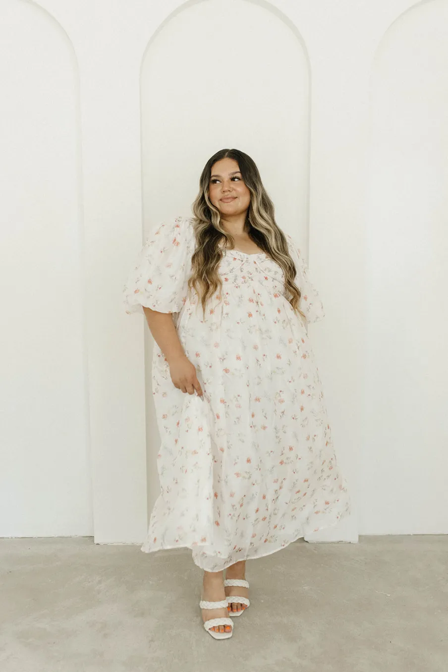 Clearance Worth Collective Harlow Maxi Dress in Tiny Pink Floral - Bump Friendly & Inclusive Sizi