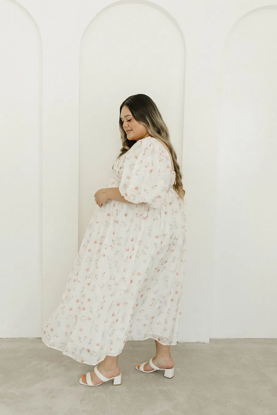 Clearance Worth Collective Harlow Maxi Dress in Tiny Pink Floral - Bump Friendly & Inclusive Sizi