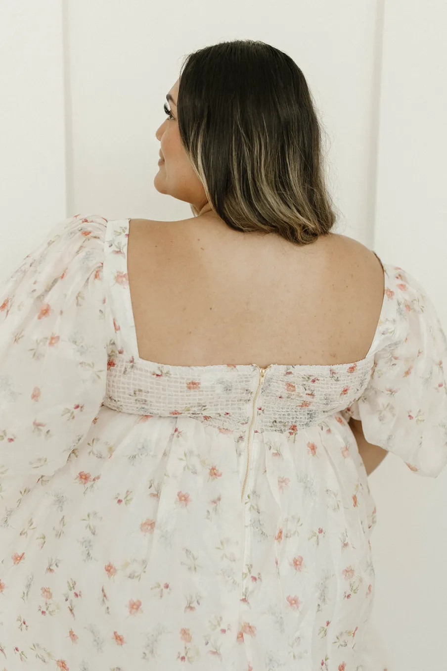 Clearance Worth Collective Harlow Maxi Dress in Tiny Pink Floral - Bump Friendly & Inclusive Sizi