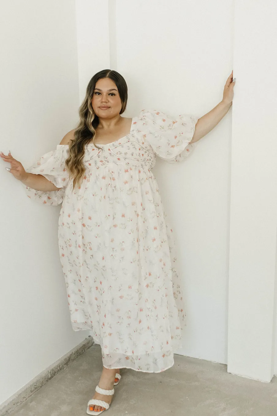 Clearance Worth Collective Harlow Maxi Dress in Tiny Pink Floral - Bump Friendly & Inclusive Sizi