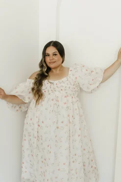 Clearance Worth Collective Harlow Maxi Dress in Tiny Pink Floral - Bump Friendly & Inclusive Sizi