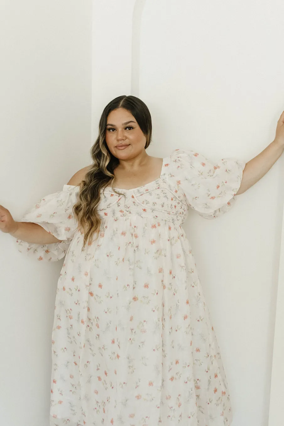 Clearance Worth Collective Harlow Maxi Dress in Tiny Pink Floral - Bump Friendly & Inclusive Sizi