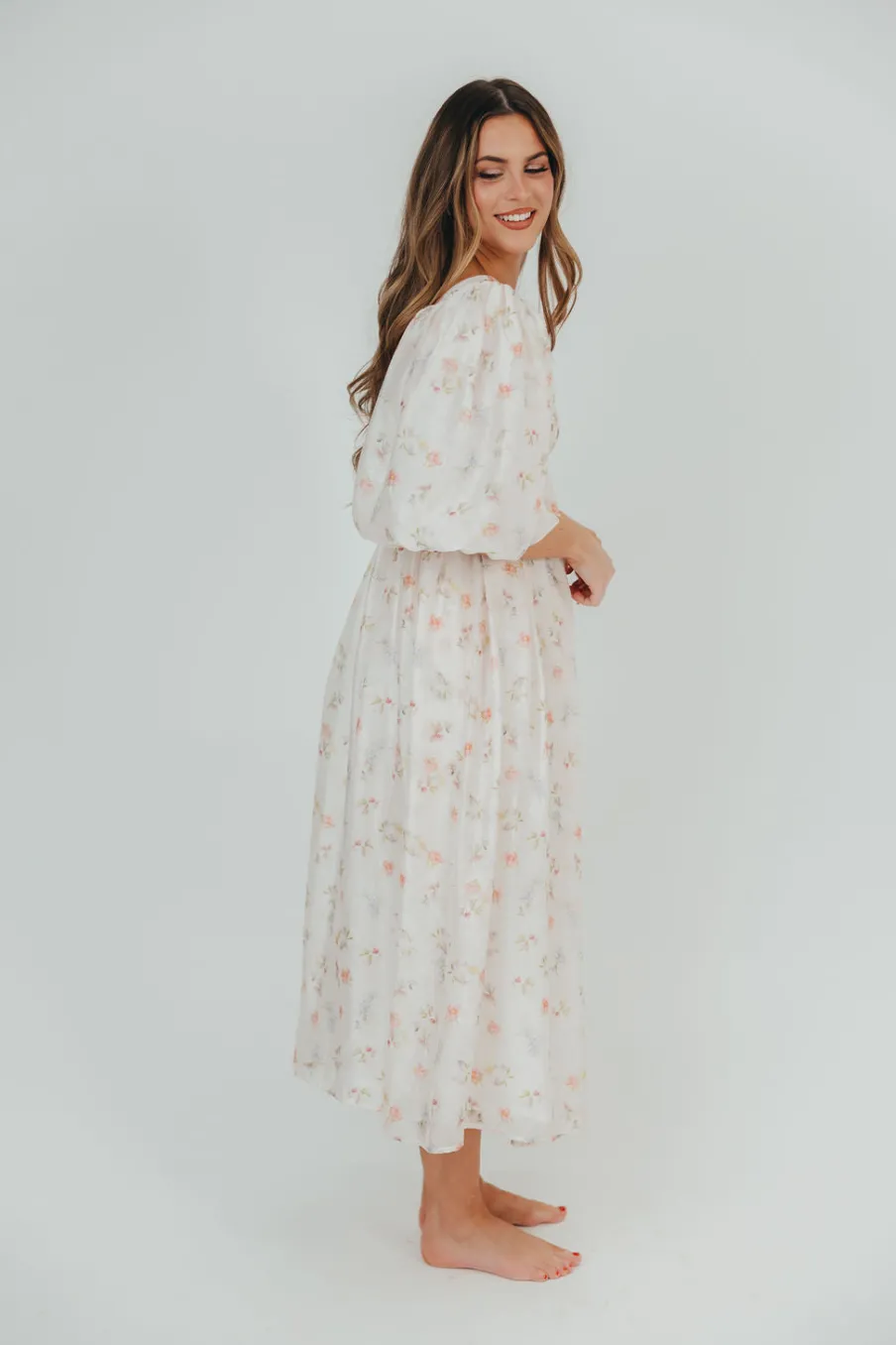 Clearance Worth Collective Harlow Maxi Dress in Tiny Pink Floral - Bump Friendly & Inclusive Sizi