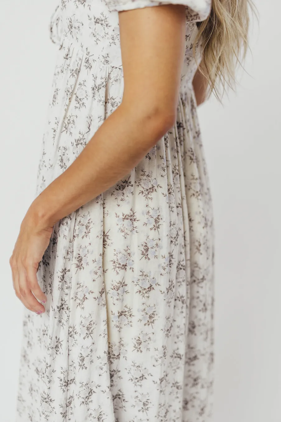 Hot Worth Collective Haven 100% Cotton Tie-Front Maxi Dress in Blue/Brown Floral - Bump Fri