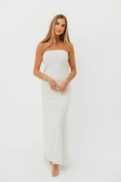Best Worth Collective Heaven-Sent Maxi Dress in Ivory