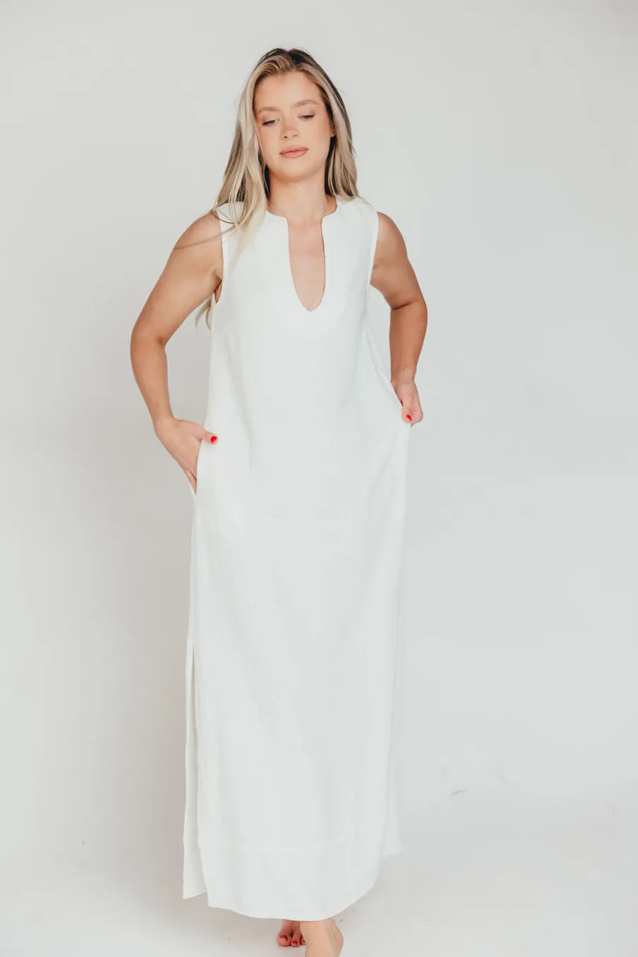 Fashion Worth Collective How Sweet It Is Sleeveless Linen-Blend Maxi in Ivory - Bump Friendly