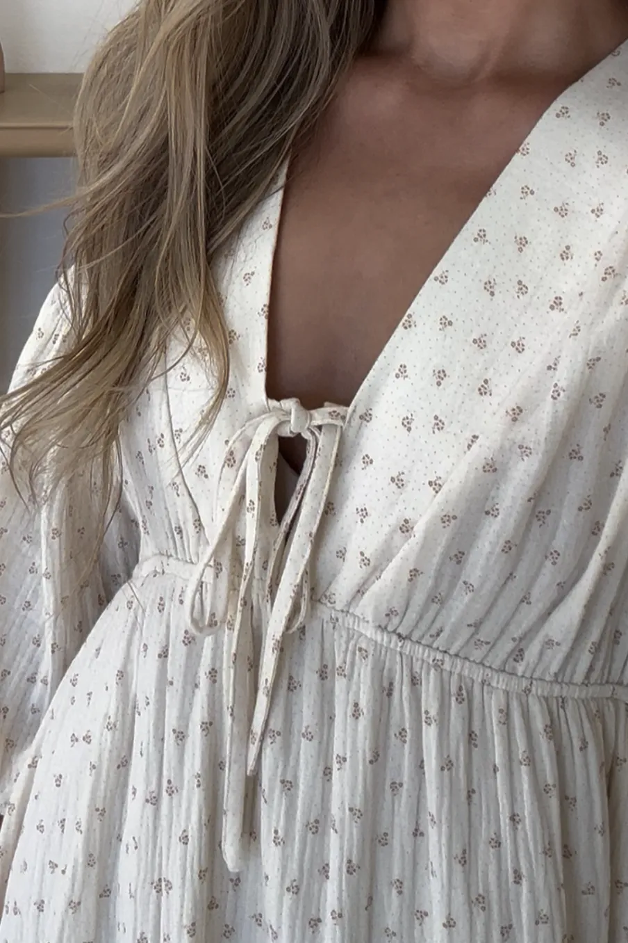 Hot Worth Collective Hunter 100% Cotton Gauze Midi Dress in Natural/Brown Floral Bump Frien