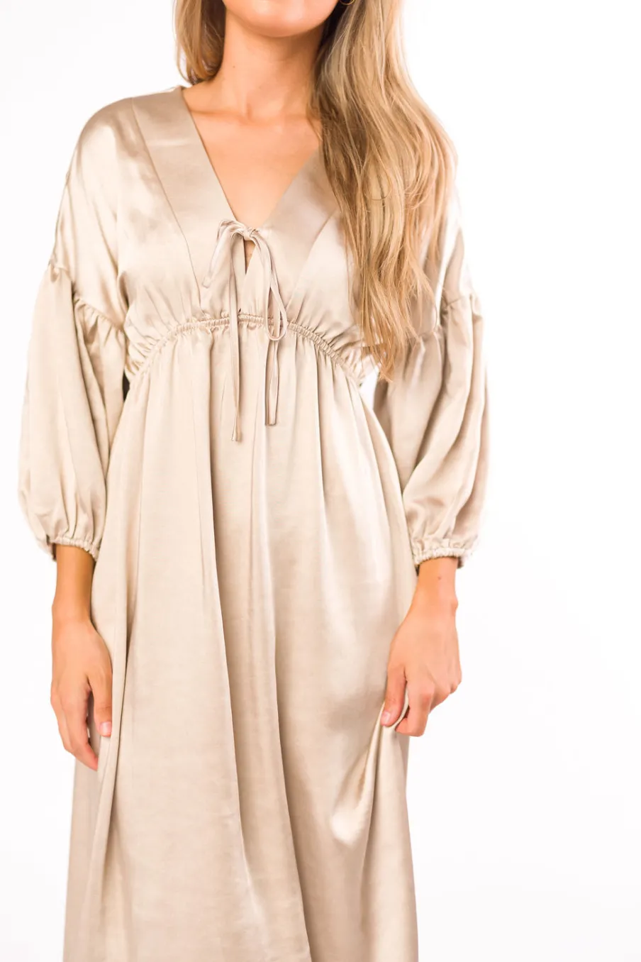 Discount Worth Collective Hunter Premium *Satin* Midi Dress in Champagne - Bump Friendly