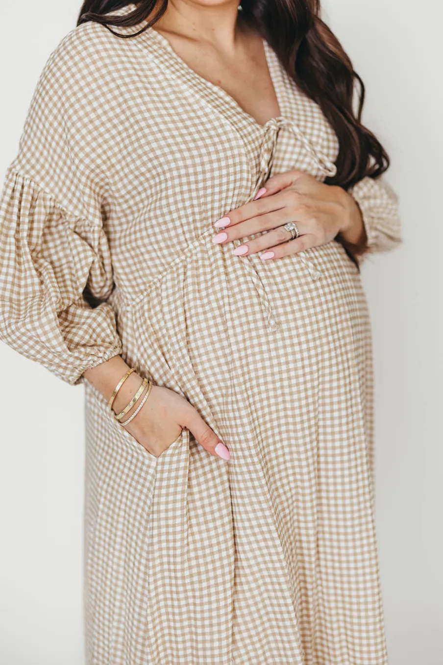 Hot Worth Collective Hunter Printed Gauze Midi Dress in Natural Plaid - Bump Friendly