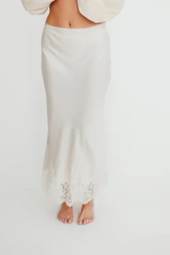Fashion Worth Collective Isabelle French Lace Midi Skirt in Ivory