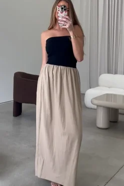 Outlet Worth Collective Kaylee Linen and Ribbed Knit Maxi Dress in Black/Tan