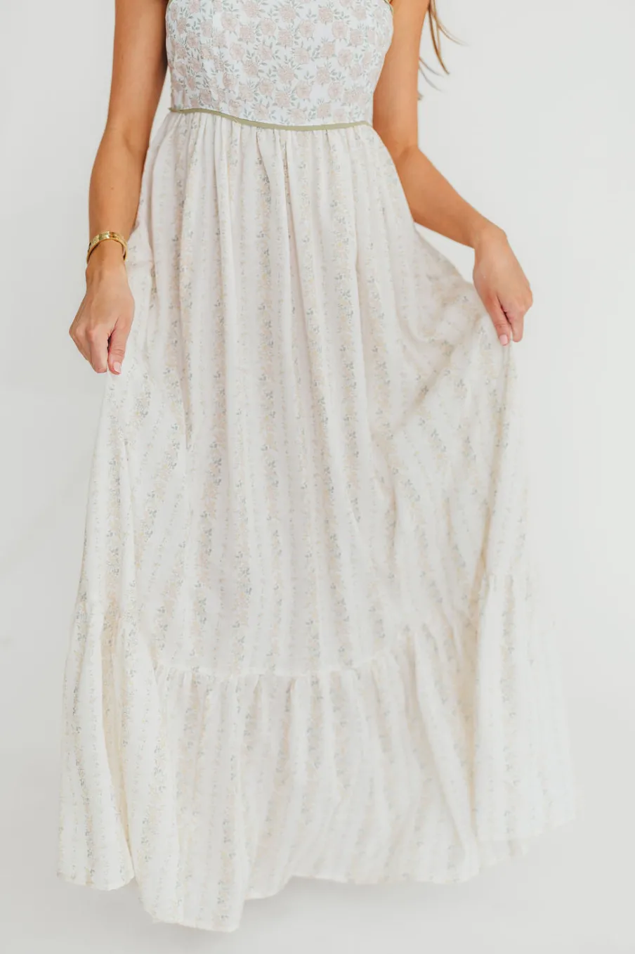 Online Worth Collective Kelly Adjustable Tie Maxi Dress in Pale Peach Floral *PRE-ORDER*