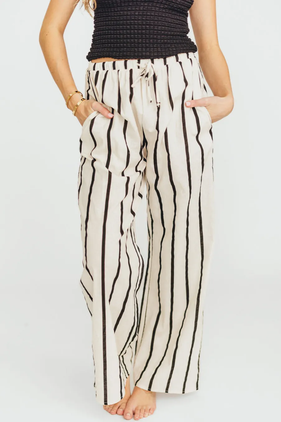 Clearance Worth Collective Kelsea Woven Pants in Cream/Black