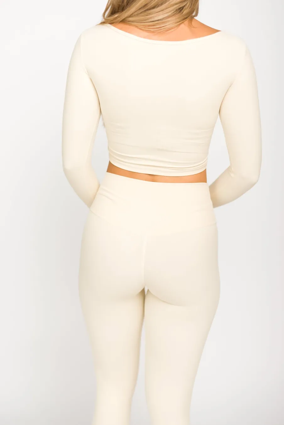 Best Worth Collective Kendra Long Sleeve Square Neck Corset Top in Cream