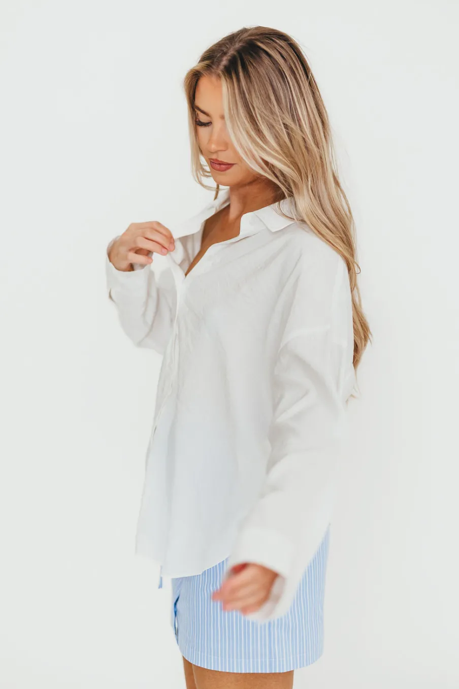 Online Worth Collective Lakin Soft Overfit Shirts in Off-White