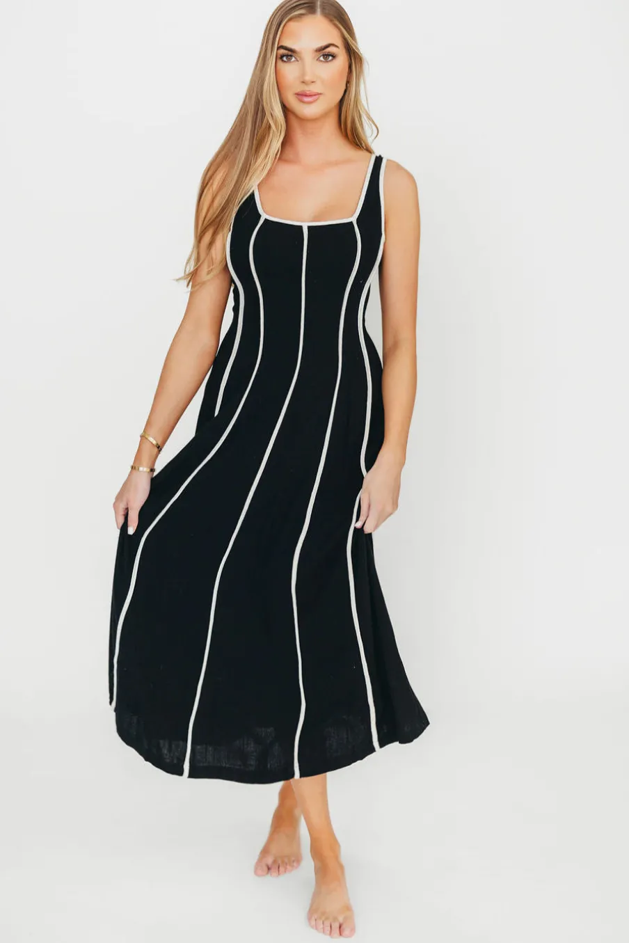 Hot Worth Collective Liza Linen-Blend Midi Dress in Black