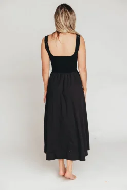 Fashion Worth Collective Lucinda Maxi Dress in Black