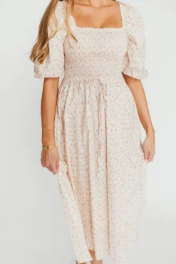 Fashion Worth Collective Maeve 100% Cotton Puff Sleeve Midi Dress in Dainty Pink Floral