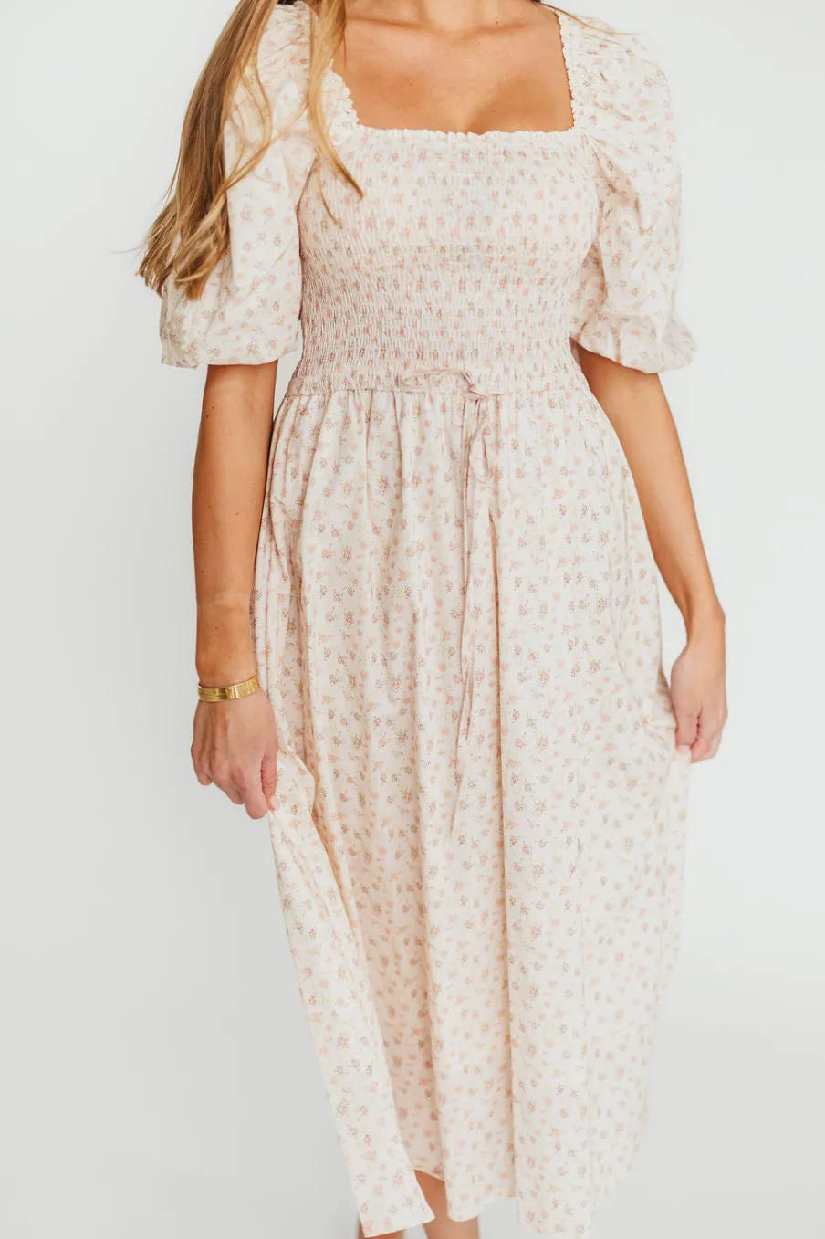 Fashion Worth Collective Maeve 100% Cotton Puff Sleeve Midi Dress in Dainty Pink Floral
