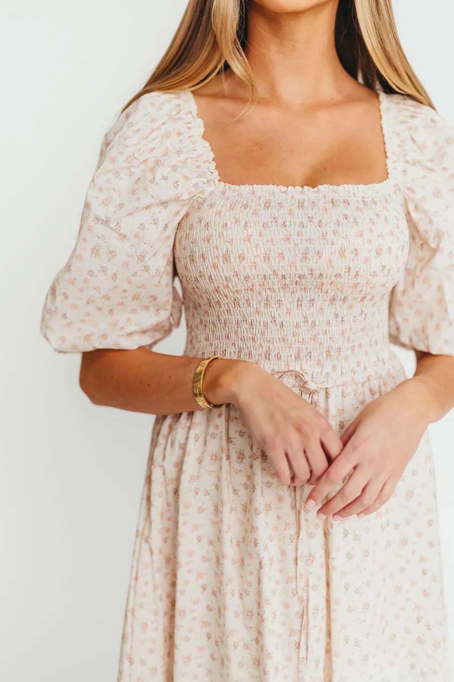 Fashion Worth Collective Maeve 100% Cotton Puff Sleeve Midi Dress in Dainty Pink Floral