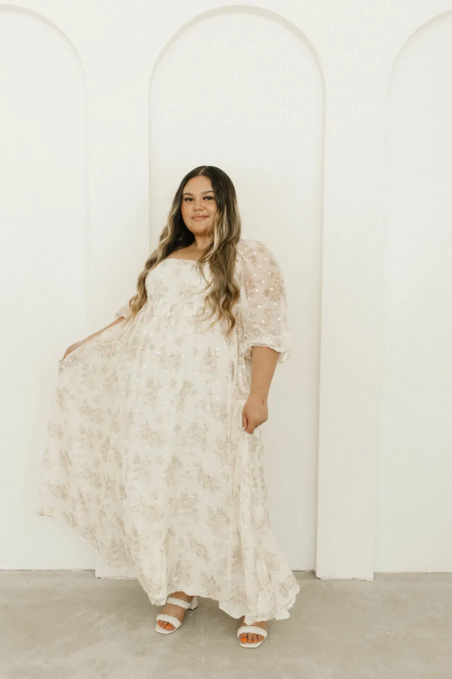 Fashion Worth Collective Mona Maxi Dress with Smocking in Cream Floral - Bump Friendly & Inclus