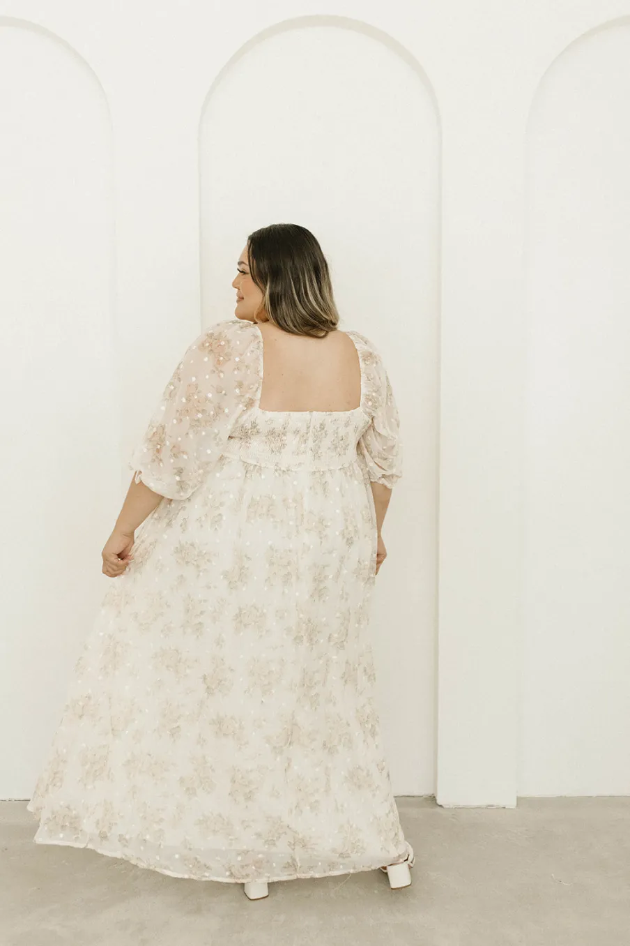 Fashion Worth Collective Mona Maxi Dress with Smocking in Cream Floral - Bump Friendly & Inclus