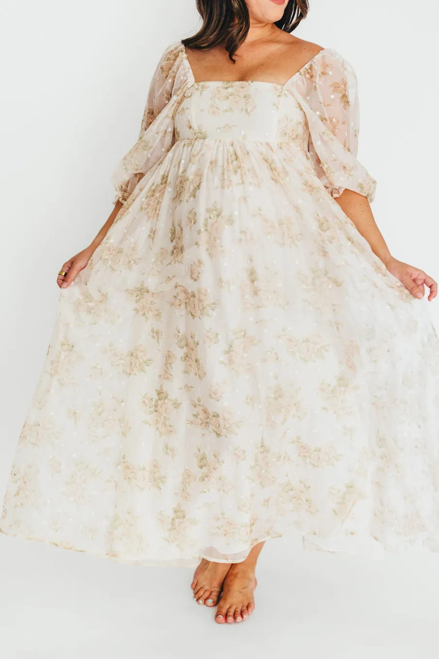 Fashion Worth Collective Mona Maxi Dress with Smocking in Cream Floral - Bump Friendly & Inclus