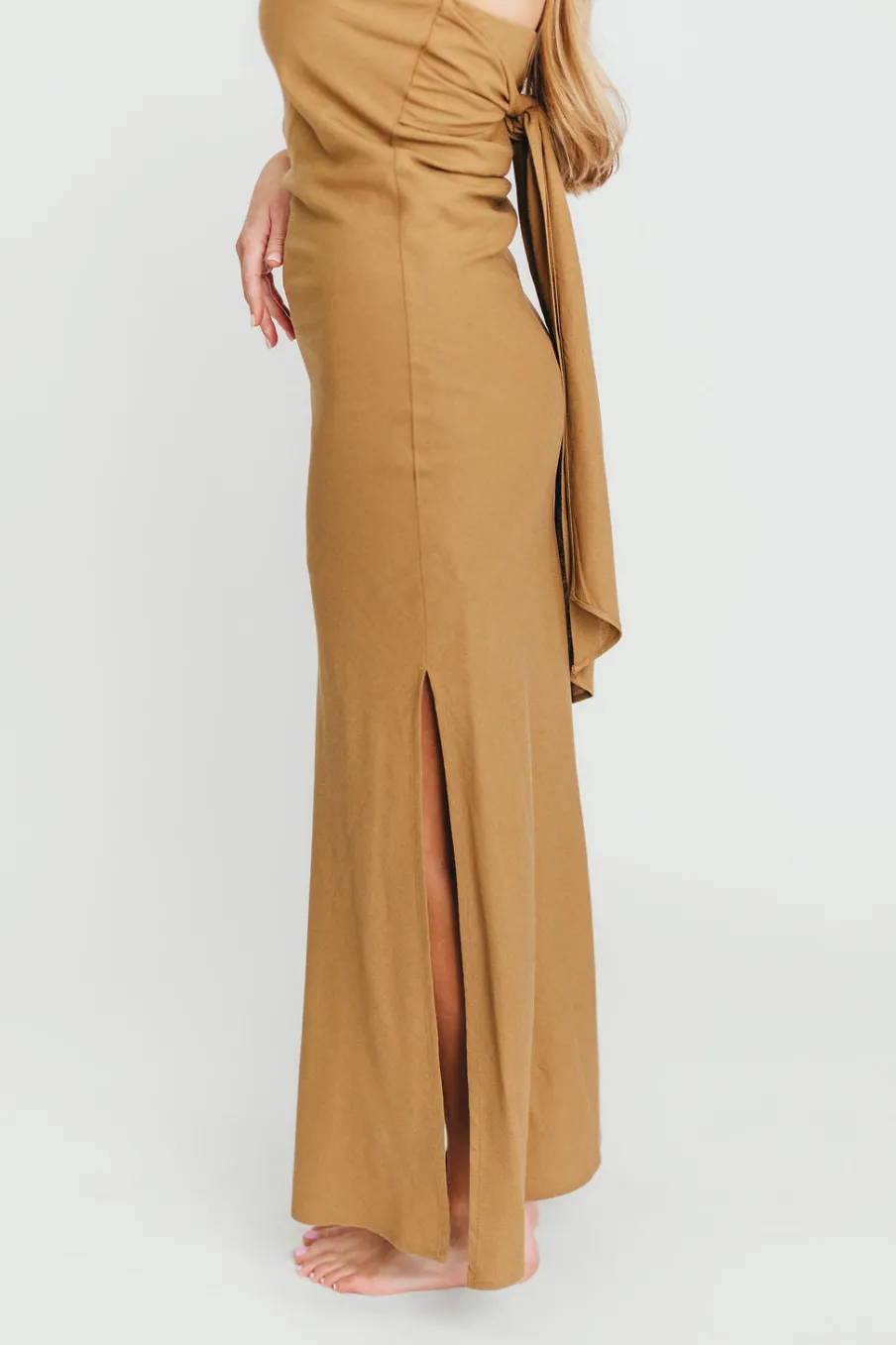 Fashion Worth Collective Naidelyn Strapless Maxi Dress in Golden Palm