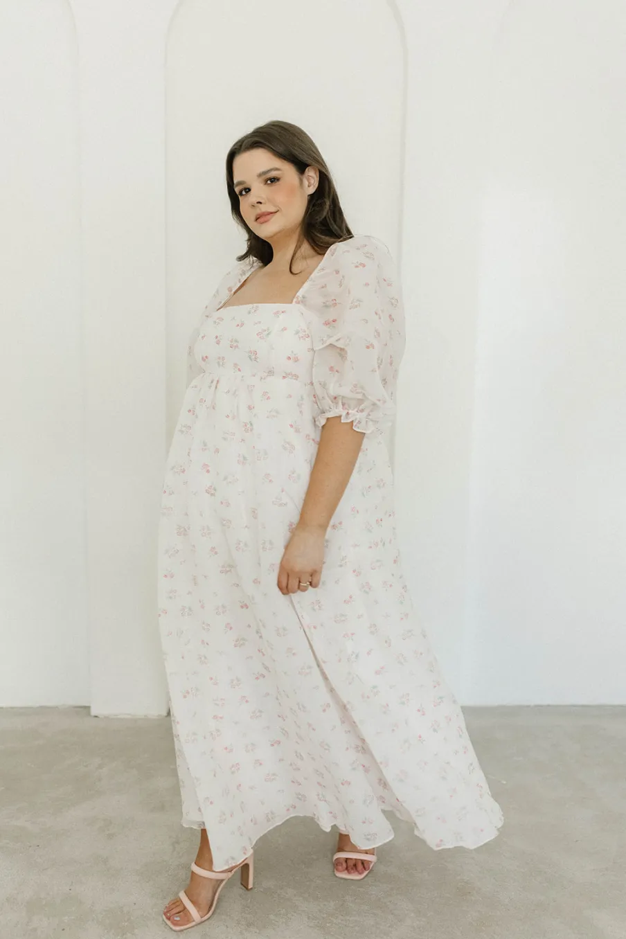 New Worth Collective *New* Mona Maxi Dress with Smocking in Blush Floral - Bump Friendly &