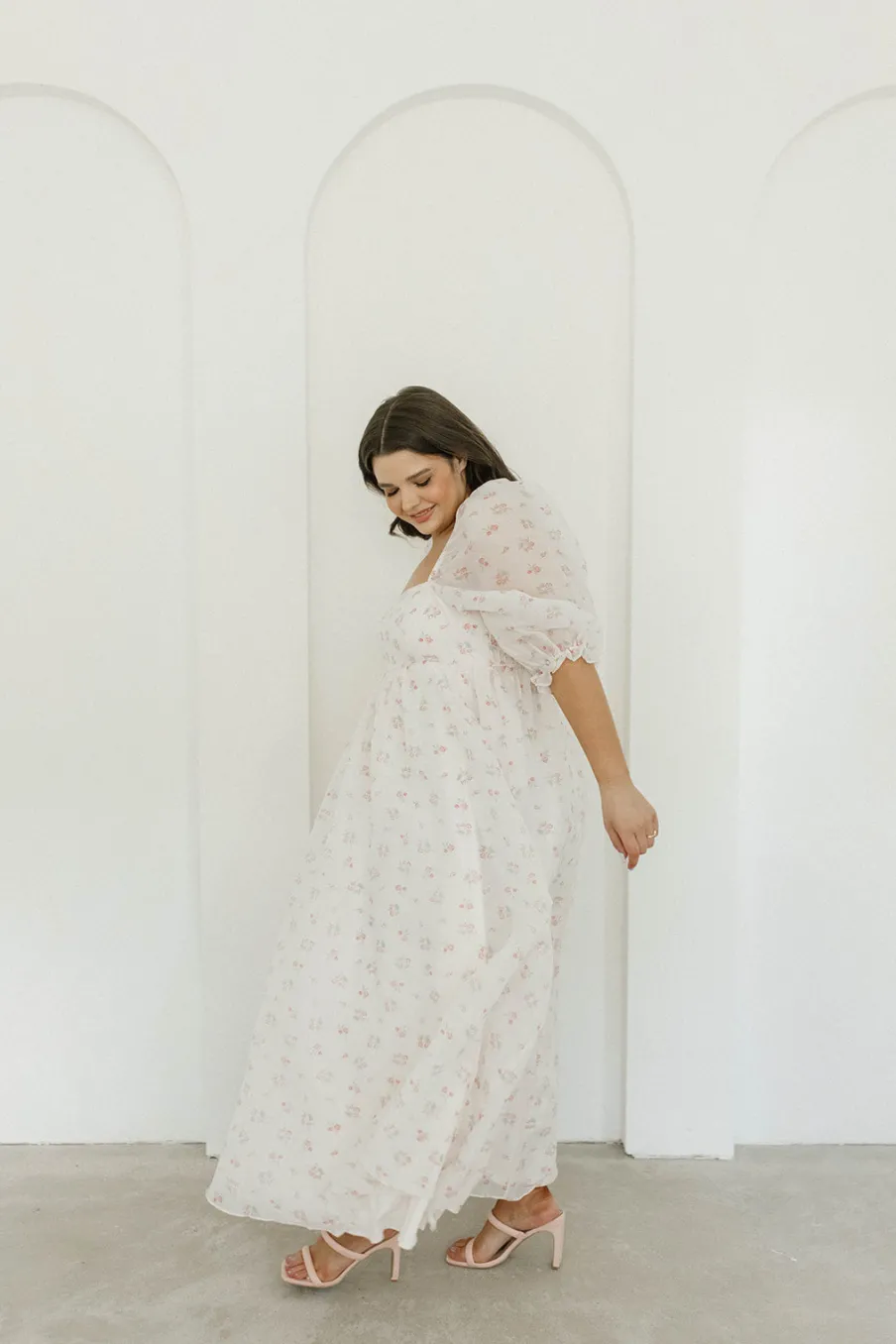 New Worth Collective *New* Mona Maxi Dress with Smocking in Blush Floral - Bump Friendly &