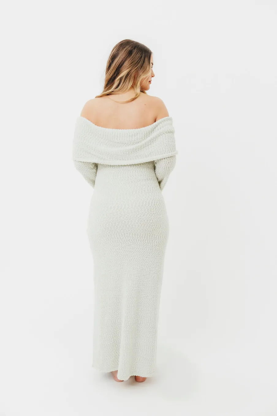 Fashion Worth Collective Nora Knit Maxi Dress in Seafoam- Bump Friendly