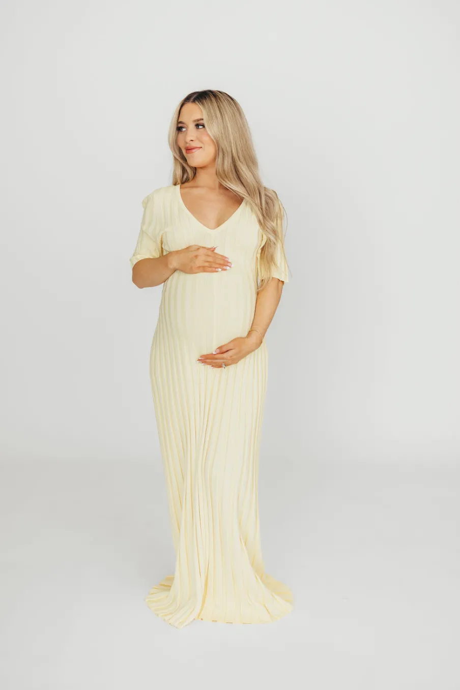 Discount Worth Collective Oakley Ribbed Maxi Dress in Light Yellow - Bump Friendly