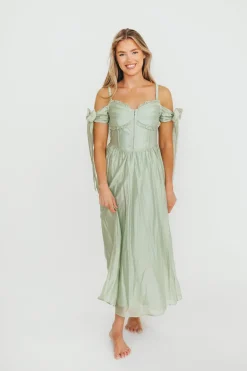 Outlet Worth Collective Paulina Sleeveless Sweetheart Midi Dress in Light Sage