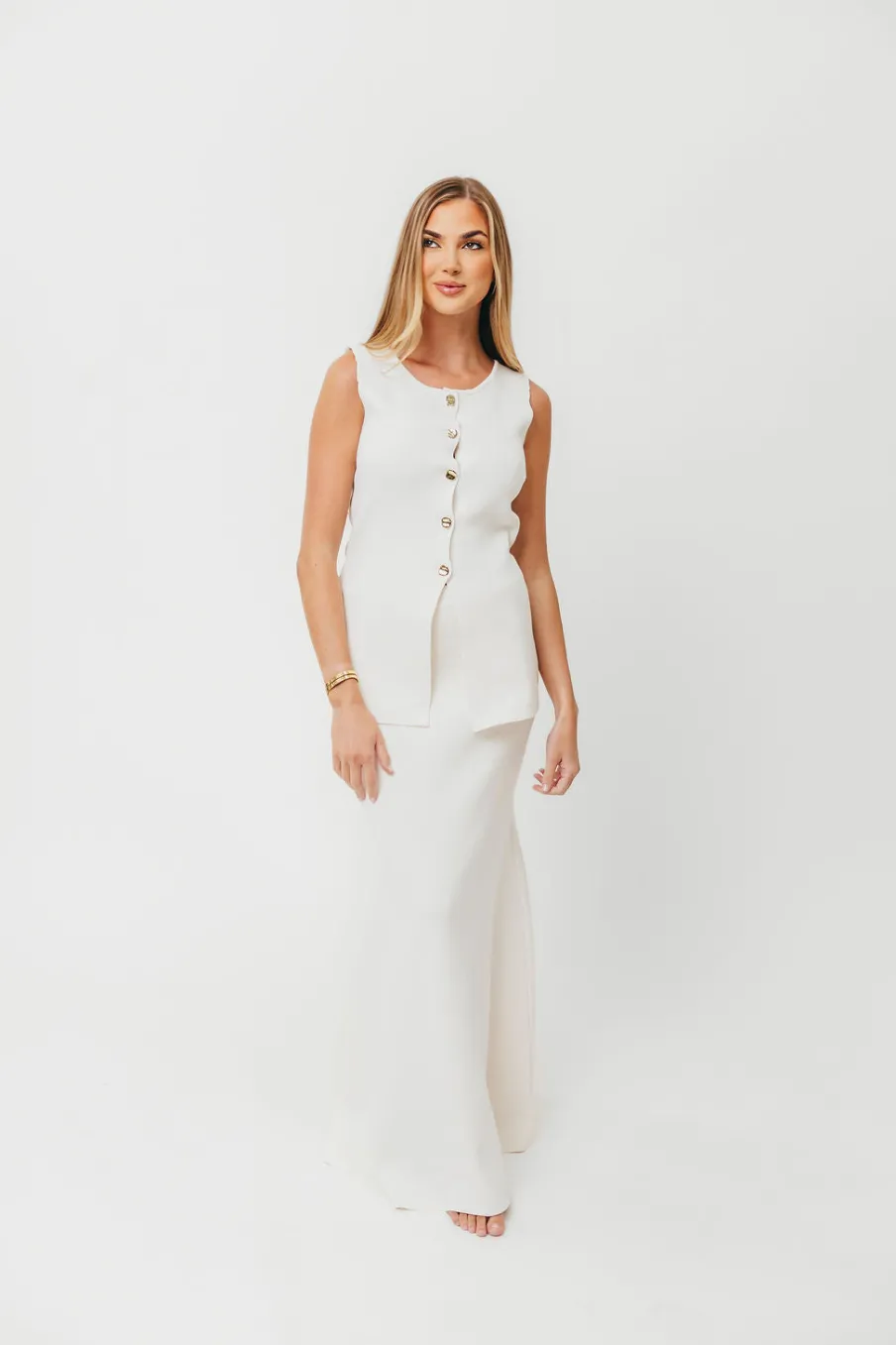 Best Worth Collective Premium Lauri Sleeveless Button Down Top and Maxi Skirt Set in Off Whi