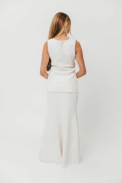 Best Worth Collective Premium Lauri Sleeveless Button Down Top and Maxi Skirt Set in Off Whi