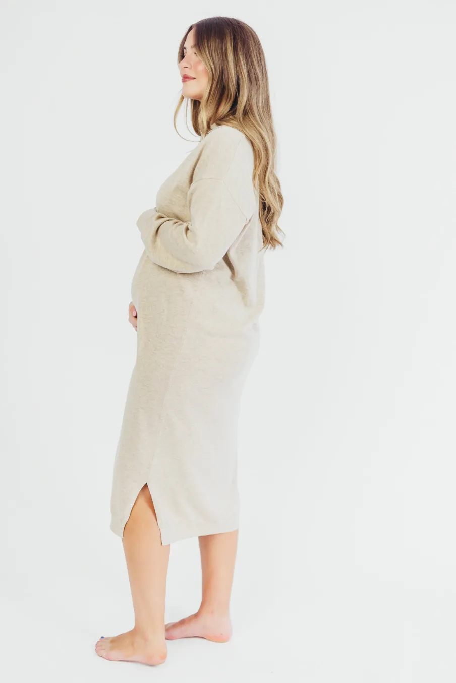 Sale Worth Collective Riley Lightweight Long Sleeve Maxi Dress in Natural - Bump Friendly