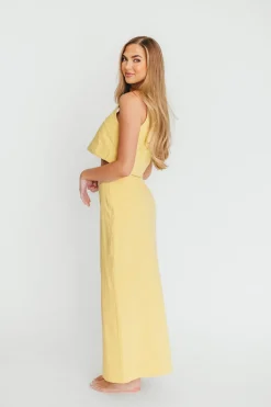 Outlet Worth Collective Sierra Linen Crop Top and Skirt Set in Light Yellow